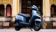 దేశవ్యాప్తంగా ఎక్కువగా కొంటున్న ఎలక్ట్రిక్ స్కూటర్ ఇదే.. సేల్స్‌లో రికార్డ్ క్రియేట్ చేస్తుంది