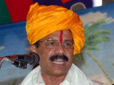 హోండా మోటార్‌సైకిల్ కంపెనీకు సోపేస్తున్న కర్ణాటక సర్కార్..!