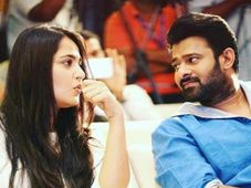 స్వీటికి ప్రేమతో ప్రభాస్ చిరుకానుక