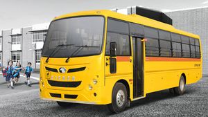 స్కూల్ బస్సులు యెల్లో కలర్‌లో ఉండటానికి కారణం ఏంటో తెలుసా.. అయితే ఇది చూడండి