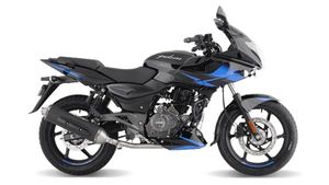 కొత్త మోడళ్ల రాకతో Pulsar 220F మోడల్‌ని డిస్‌కంటిన్యూ చేయనున్న Bajaj!