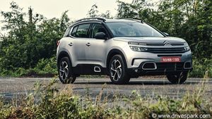 షాకింగ్ న్యూస్: మళ్ళీ పెరిగిన Citroen C5 Aircross ధర.. సంక్రాంతి వేళ కొనగలమా..!!