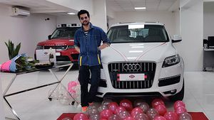 జర్మన్ బ్రాండ్ కారు కొన్న భారతీయ నటుడు 'రాకేష్ బాపట్': పూర్తి వివరాలు