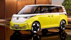 ఫోక్స్‌వ్యాగన్ ఐడి.బజ్ (Volkswagen ID.Buzz) ఎలక్ట్రిక్ మినీ వ్యాన్ ఆవిష్కరణ.. త్వరలో విడుదల!
