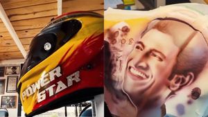 పునీత్ రాజ్‌కుమార్‌ను గౌరవిద్దాం.. నాణ్యమైన ISI హెల్మెట్లను మాత్రమే ధరిద్దాం: పోలీసులు