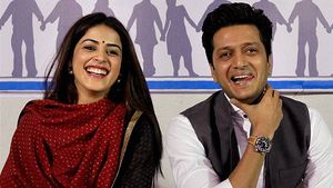 అత్యంత ఖరీదైన జర్మన్ బ్రాండ్ ఎలక్ట్రిక్ కారు కొనుగోలు చేసిన 'జెనీలియా & రితీష్' జంట: ధర అక్షరాలా..