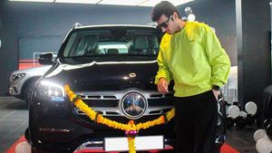 దివ్యేందు శర్మ ఖాతాలో చేరిన ఖరీదైన జర్మన్ లగ్జరీ కారు.. ధర అక్షరాలా కోటికి పైనే