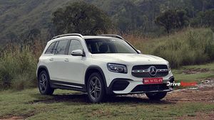 భారత్‌లో విడుదలైన మెర్సిడెస్ బెంజ్ GLB: ధర & వివరాలు ఇక్కడ చూడండి
