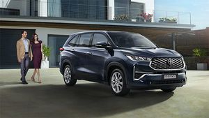 తప్పకుండా చూడాల్సిన కొత్త టయోటా హైక్రాస్ TVC.. ఓ లుక్కేసుకోండి