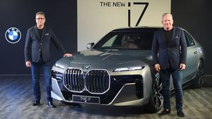 దేశీయ మార్కెట్లో BMW i7 విడుదల: ధర రూ. 1.95 కోట్లు
