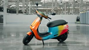 హోలీ ఫోటో పెట్టు.. స్కూటర్ పట్టు.. ఓలా ఎలక్ట్రిక్ బంపర్ ఆఫర్..