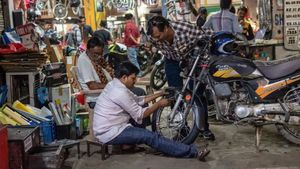 Right To Repair మారిన రూల్స్.. బైక్/కారుని సొంతంగా రిపేర్ చేసుకున్నా వారంటీ లభిస్తుంది.. ఎలానో తెలుసా..?