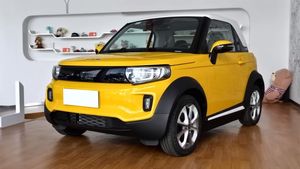 Tata Nano Car మార్కెట్లోకి  మళ్లీ వచ్చేస్తున్న టాటా నానో కారు.. ఈ వీడియో చూస్తే మోసపోతారు..