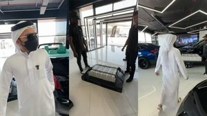 సంతలో కూరగాయలు కొన్నంత ఈజీగా లగ్జరీ కార్లు కొనేస్తున్న దుబాయ్‌ షేక్‌.. వైరల్ అవుతున్న వీడియో..