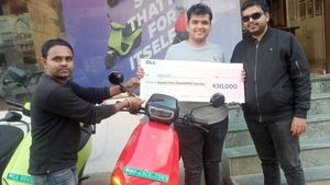 Ola S1 X+ ఎలక్ట్రిక్‌ స్కూటర్‌ డెలివరీలు ప్రారంభం.. ఏకంగా రూ. 20,000 తగ్గింపు, 151 కి.మీ రేంజ్‌