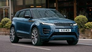 Range Rover Evoque లగ్జరీ కారు విడుదల.. ఆకట్టుకొనే డిజైన్‌ సహా కీలక ఫీచర్లు..!