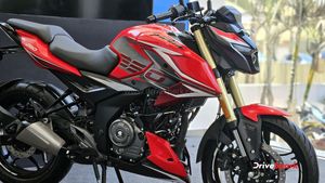 సరికొత్త ఫీచర్లు, కలర్స్‌లో బజాజ్‌ పల్సర్ N250 లాంచ్‌.. ధర, ఇతర వివరాలివే.!!