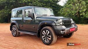 Mahindra Thar Roxx Full Review in Telugu మతిపోగొడుతున్న మహీంద్రా థార్‌.. ఎలా ఉందో తెలుసుకోవాలని ఉందా?