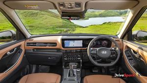  ఫుల్ ట్యాంక్‌తో 940 కి.మీ.. రెండు కుటుంబాలకు ఈజీగా సరిపోద్ది.. భారీ డిమాండ్ ఉన్న కారు.. 