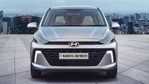 28 కిమీ మైలేజీ ఇచ్చే హ్యుందాయ్‌ అప్‌డేటెడ్‌ కారు విడుదల.. దీని ధర రూ. 7.48 లక్షలు మాత్రమే! 