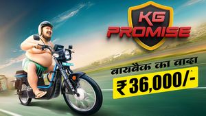 బైక్ పై ఎన్ని కిలోమీటర్లు అయినా తిరగండి.. నచ్చకపోతే తిరిగి ఇచ్చేయండి.. కైనెటిక్ గ్రీన్ సంచలన ప్రకటన  