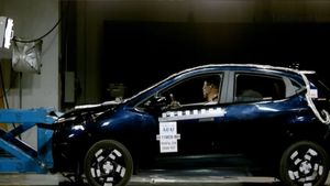 భారతదేశపు సేఫ్టీ కారు? బుకింగ్ చేసుకునే ముందు దీని గురించి తెలుసుకోండి! ఫ్యాక్టరీ క్రాష్ టెస్ట్ వీడియో 