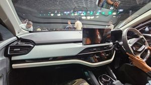 15 నిమిషాల్లోనే 250 కి.మీలు.. శక్తివంతమైన టాటా కారు వచ్చేసింది.. ధర, బ్యాటరీ, ఫీచర్స్ వివరాలు ఇవే! 