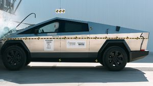 మేము చెప్పిందే చేస్తాం.. అని నిరూపించిన ఎలాన్ మస్క్! సైబర్‌ట్రక్‌తో ప్రపంచానికి సేఫ్టీ పాఠం చెప్పారు 