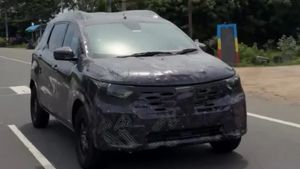 దేశం మొత్తం ఆశగా ఎదురు చూస్తున్న కారు ఇదే.. కేవలం రూ.6లక్షలకే 7 సీటర్ ఎంపీవీ.. మార్కెట్లో బీభత్సం ఖాయం