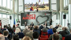 అందరూ ఎదురుచూసిన క్షణం ఇదే.. ప్రపంచ బైక్ షో ఎంట్రీ వివరాలు తెలుసుకోండి 