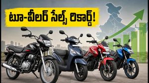 సెప్టెంబర్ టూ-వీలర్ సేల్స్ రికార్డ్: హీరో, హోండా మధ్య హోరాహోరీ.. స్కూటర్ల జోరు మామూలుగా లేదు!