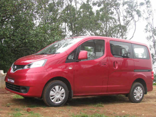 ఇవాలియా ఎక్స్టీరియర్స్