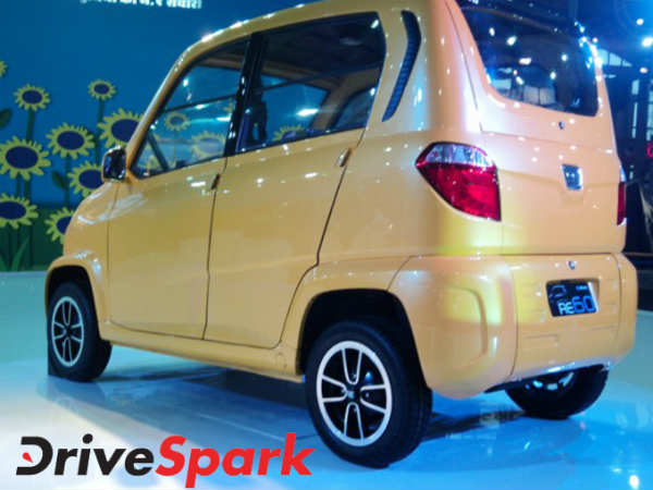 బజాజ్ ఆర్ఈ60 - కొలతలు