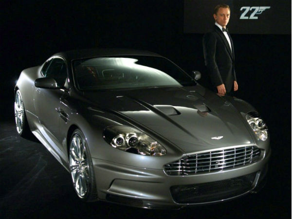 జేమ్స్ బాండ్ - ఆస్టన్ మార్టిన్ కారు