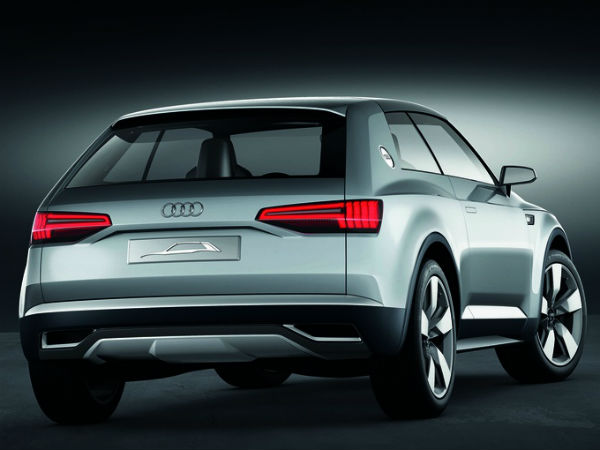 ఆడి క్యూ2 - హైబ్రిడ్ కారు