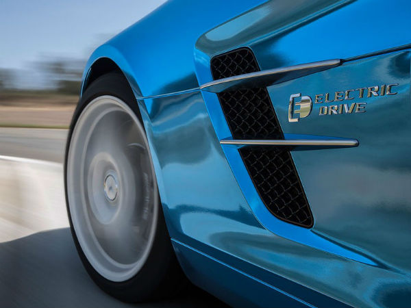 ఎస్ఎల్ఎస్ ఏఎమ్‌జి కూపే ఎలక్ట్రిక్ - బ్యాటరీ