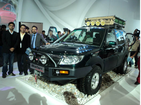 టాటా సఫారీ స్టోర్మ్ ఎస్‌యూవీ ఫీచర్లు: