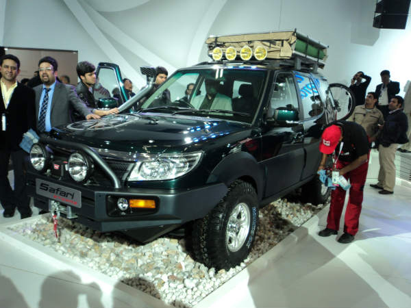 టాటా సఫారీ స్టోర్మ్ ఎస్‌యూవీ ఫీచర్లు: