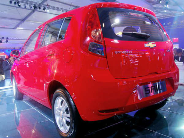 చెవర్లే సెయిల్ - సస్పెన్షన్: