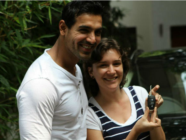 ఆడి క్యూ3 కాంపాక్ట్ లగ్జరీ ఎస్‌యూవీ హైలైట్స్: