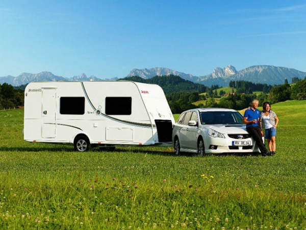 బేస్‌క్యాంప్ కార్‌వ్యాన్‌ - ధర