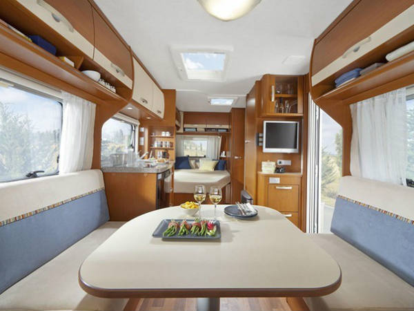 బేస్‌క్యాంప్ - ఇంటర్నేషనల్ బ్రాండ్స్