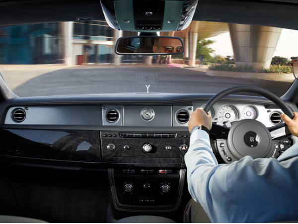 రోల్స్ రాయిస్ ఫాంటమ్