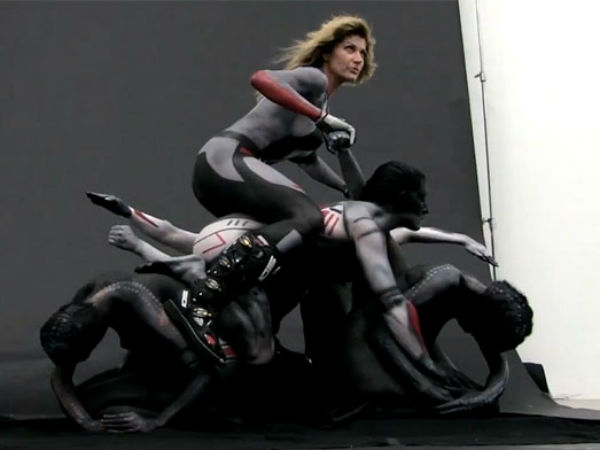 ట్రినా మేరా బాడీ పెయింటింగ్