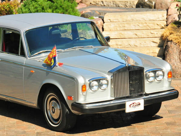 రోల్స్ రాయిస్ షాడో