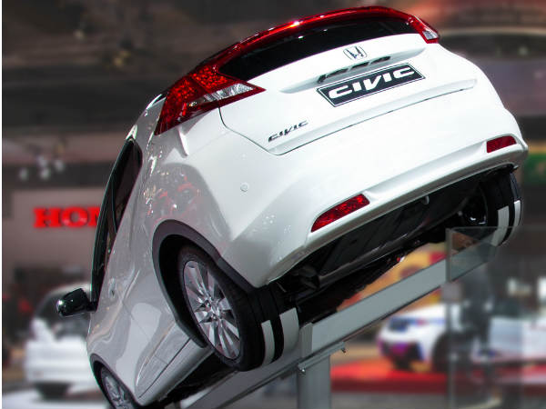 హోండా సివిక్ డీజిల్ - ట్రాన్సిమిషన్