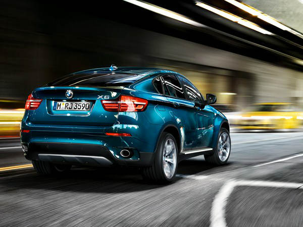 బిఎమ్‌డబ్ల్యూ ఎక్స్6 (పెట్రోల్) - పెర్ఫామెన్స్