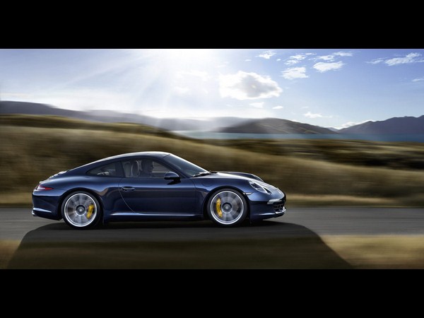 పోర్షే 911 కరెరా - ఇంజన్