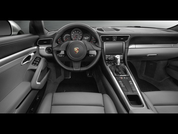 పోర్షే 911 కరెరా ఎస్ - ఇంటీరియర్స్