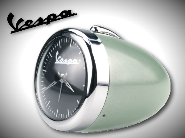 వెస్పా డెస్క్ అలారమ్ క్లాక్స్